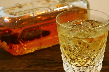 ウィスキー　梅酒